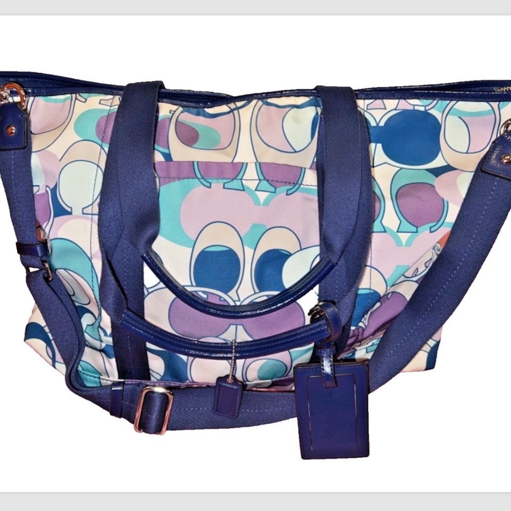 Coach F77285 Sv/Multicolor Kyra Soho Print Travel Blue Purple Grey White Tote
